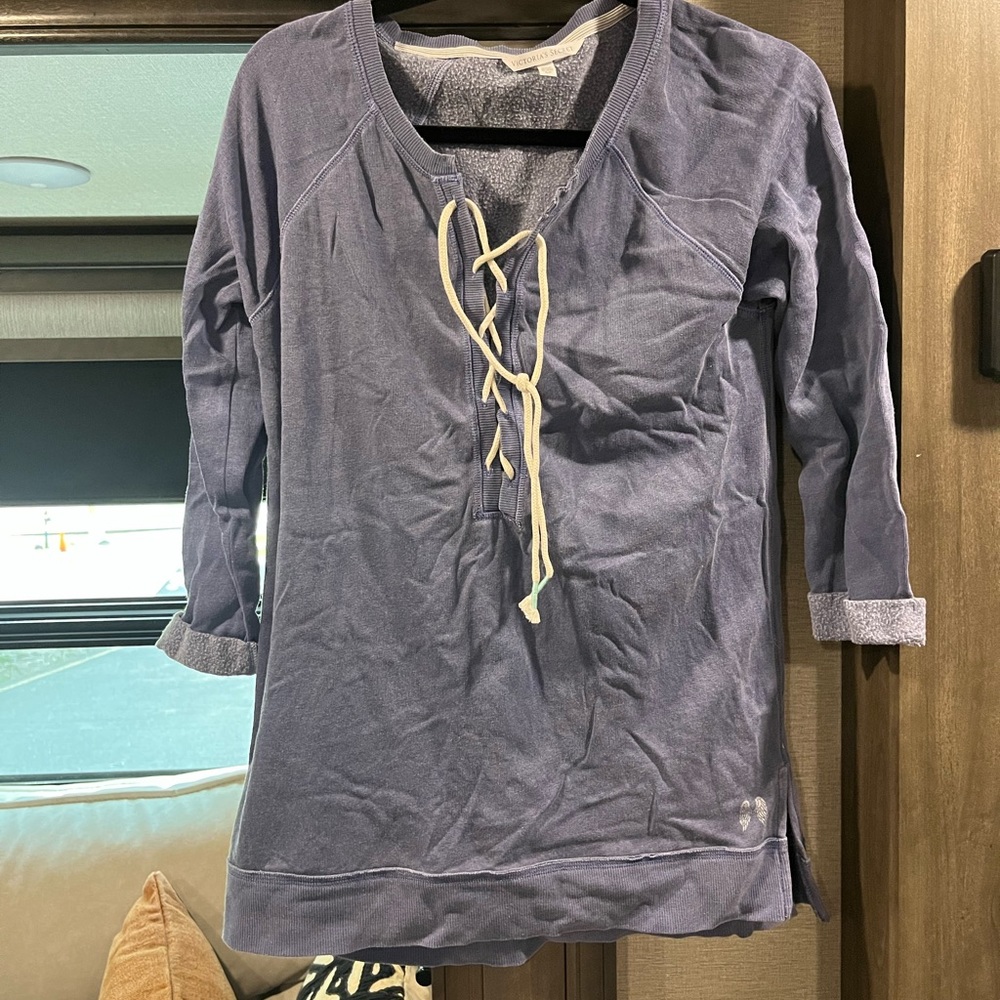 Beachy pullover